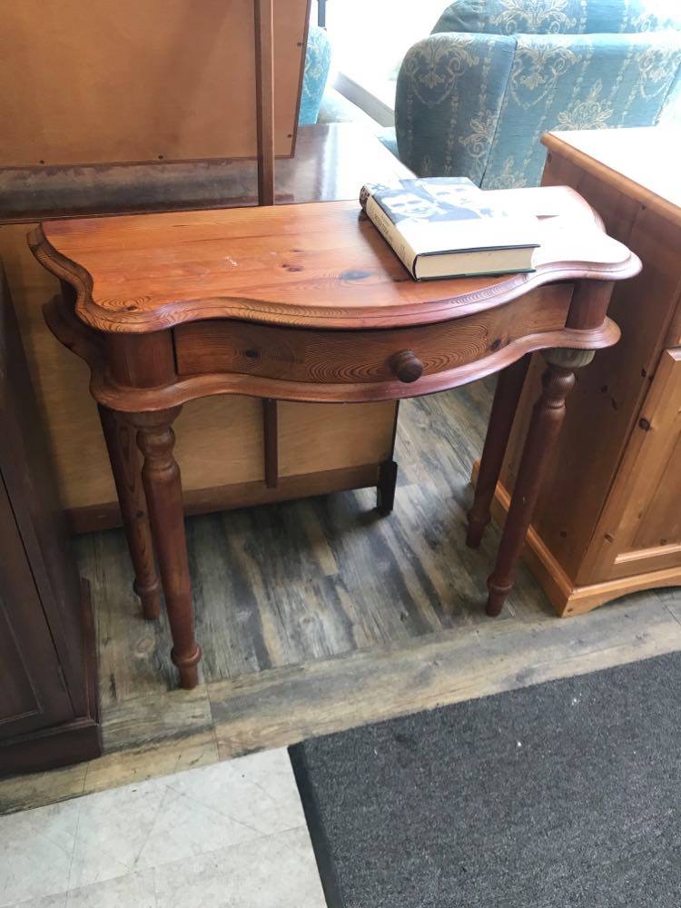 Hall table with drawer in light pine colour
